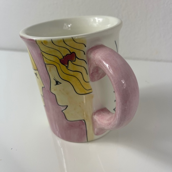 Trish Richman at home SISTERS MUG - Picture 7 of 7